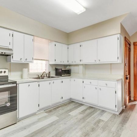 "New Listing" Spacious 3 Bedroom Large Home Close To Downtown, Oakland, & East Liberty! Home Pittsburgh Bagian luar foto