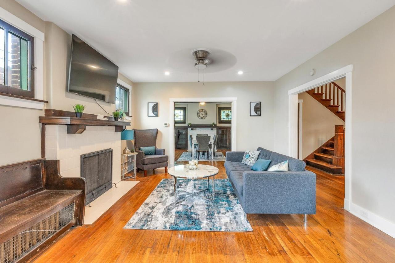 "New Listing" Spacious 3 Bedroom Large Home Close To Downtown, Oakland, & East Liberty! Home Pittsburgh Bagian luar foto