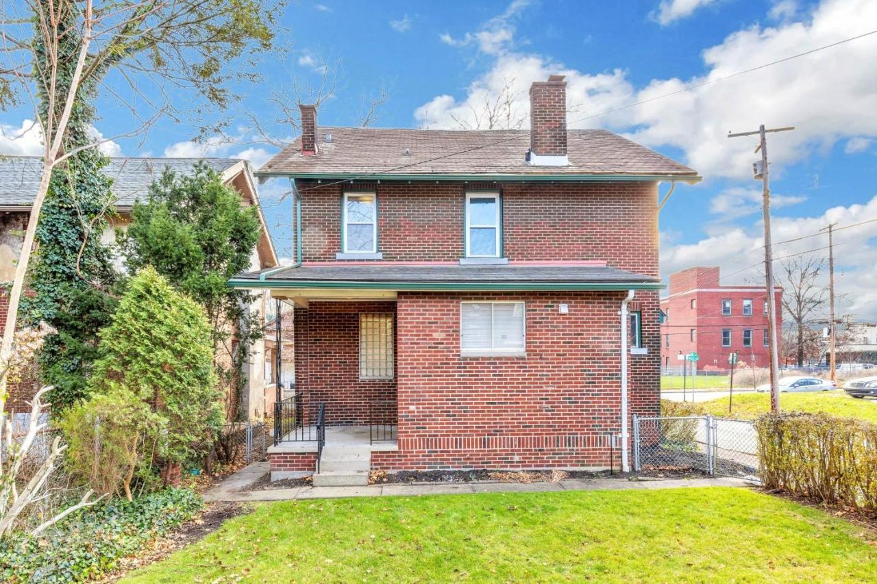 "New Listing" Spacious 3 Bedroom Large Home Close To Downtown, Oakland, & East Liberty! Home Pittsburgh Bagian luar foto