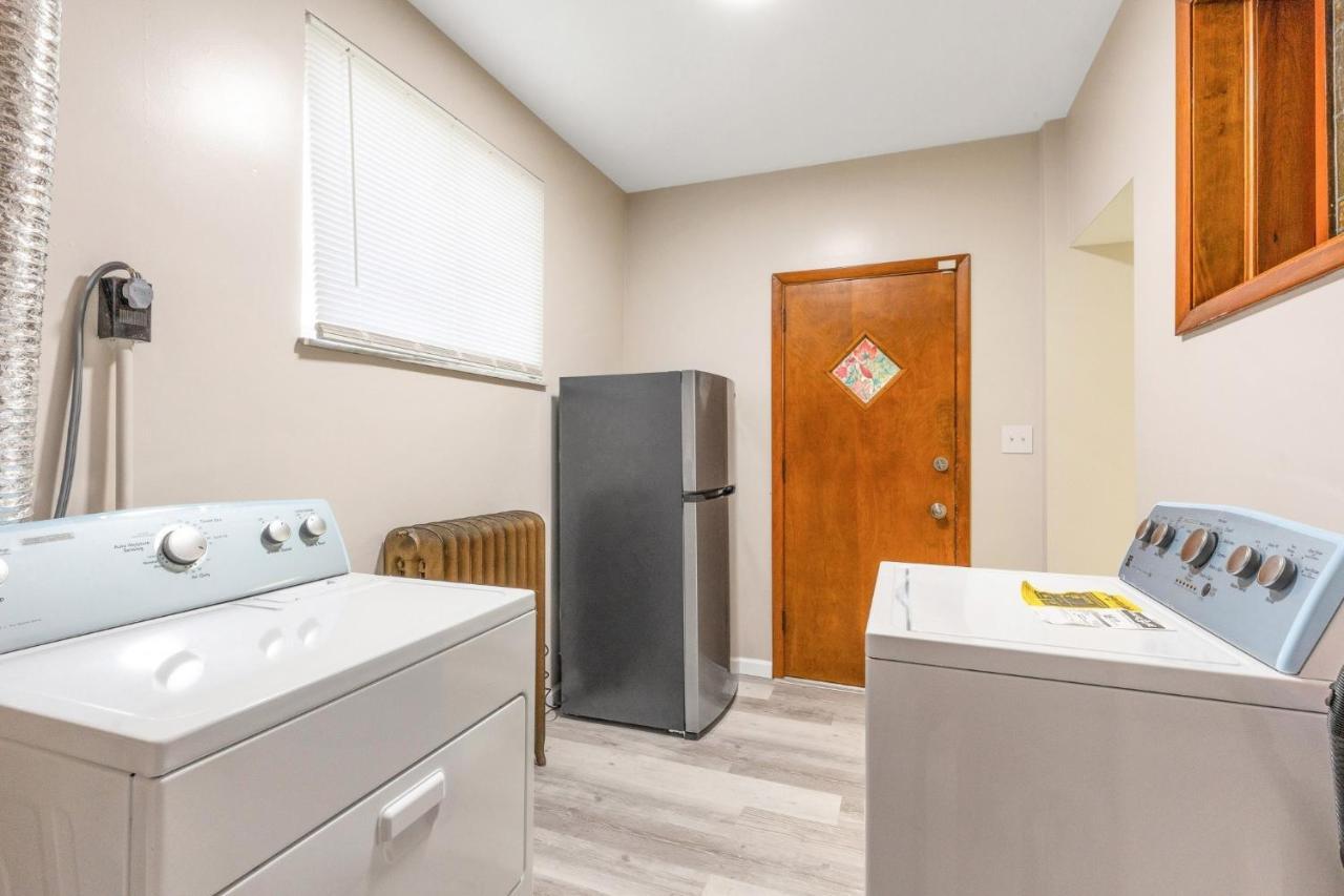 "New Listing" Spacious 3 Bedroom Large Home Close To Downtown, Oakland, & East Liberty! Home Pittsburgh Bagian luar foto