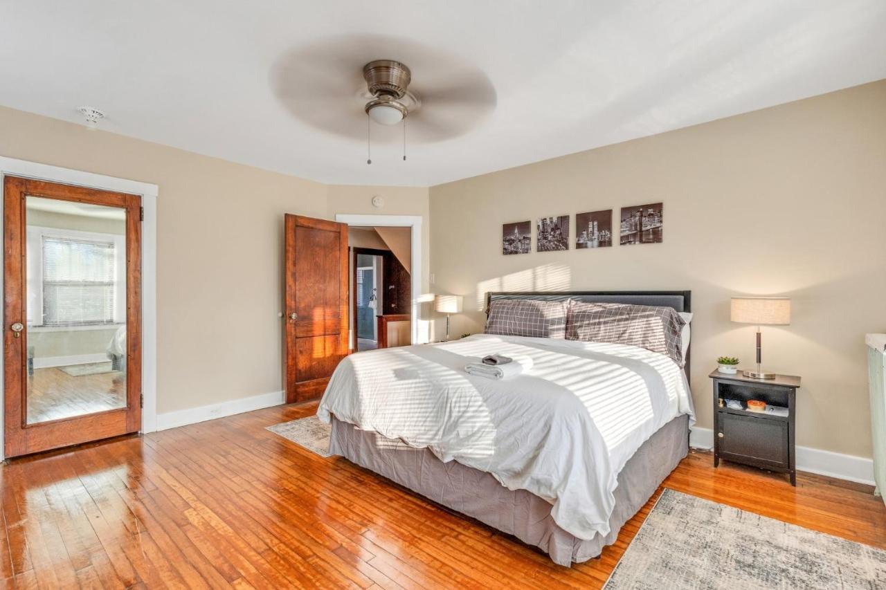 "New Listing" Spacious 3 Bedroom Large Home Close To Downtown, Oakland, & East Liberty! Home Pittsburgh Bagian luar foto